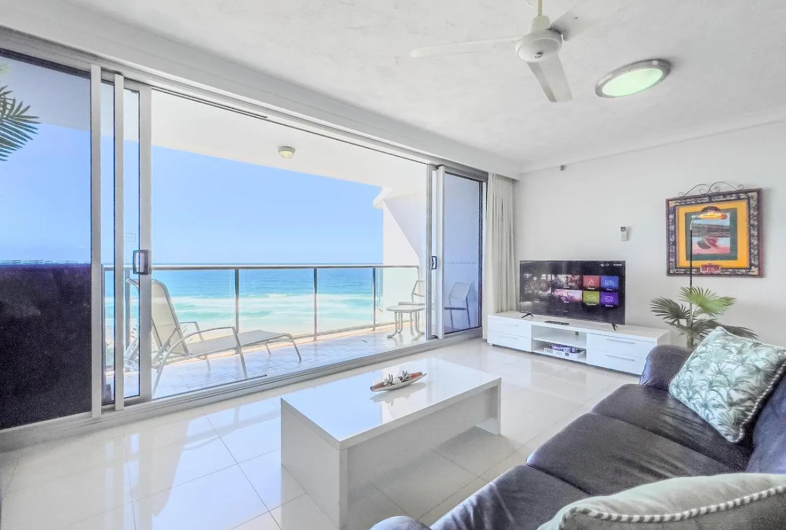 Beach Life At Peninsula Gold Coast
