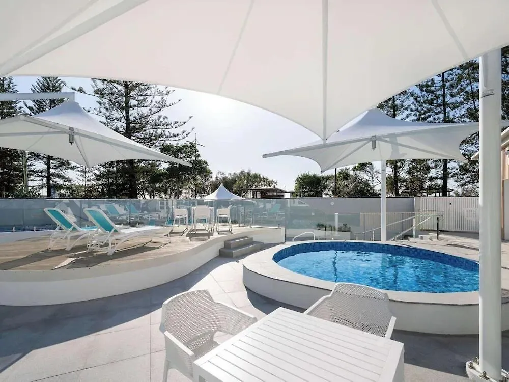 Beach Life At Peninsula Gold Coast Apartment
