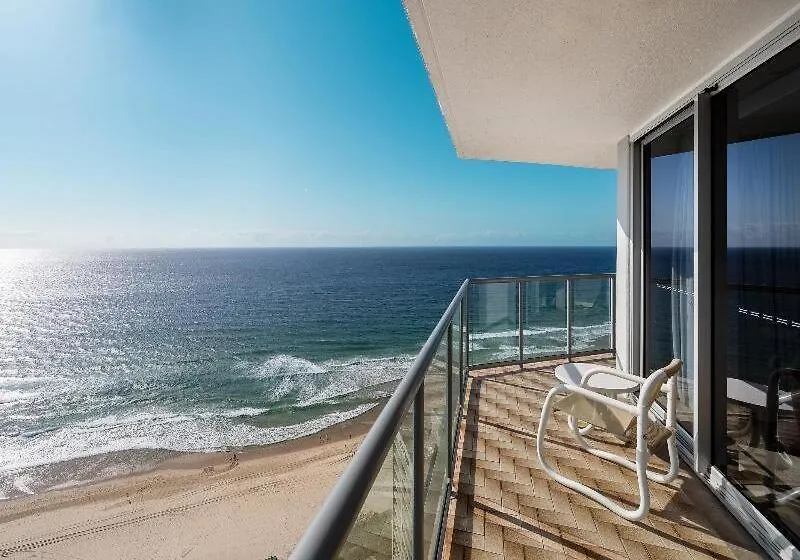 Beach Life At Peninsula Gold Coast Apartment