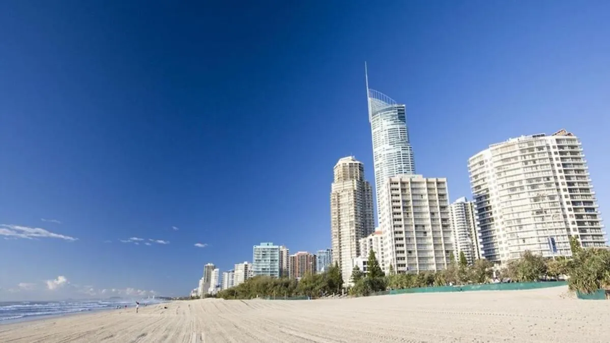Beach Life At Peninsula Gold Coast