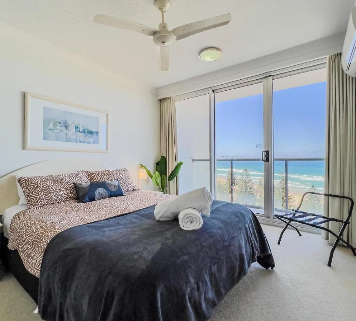 Beach Life At Peninsula Gold Coast 0*,
