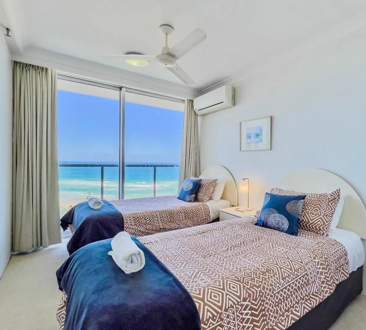 Beach Life At Peninsula Gold Coast Lejlighed